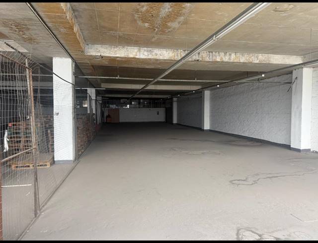 300M² WAREHOUSE TO LET IN ALRODE